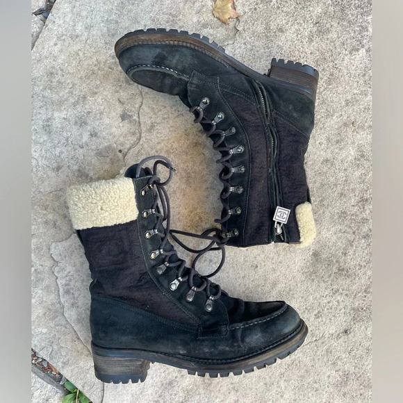 Chanel Black  Wool, Suede & Shearling Lace up Combat Boots, Size 39 - Picture 1 of 16